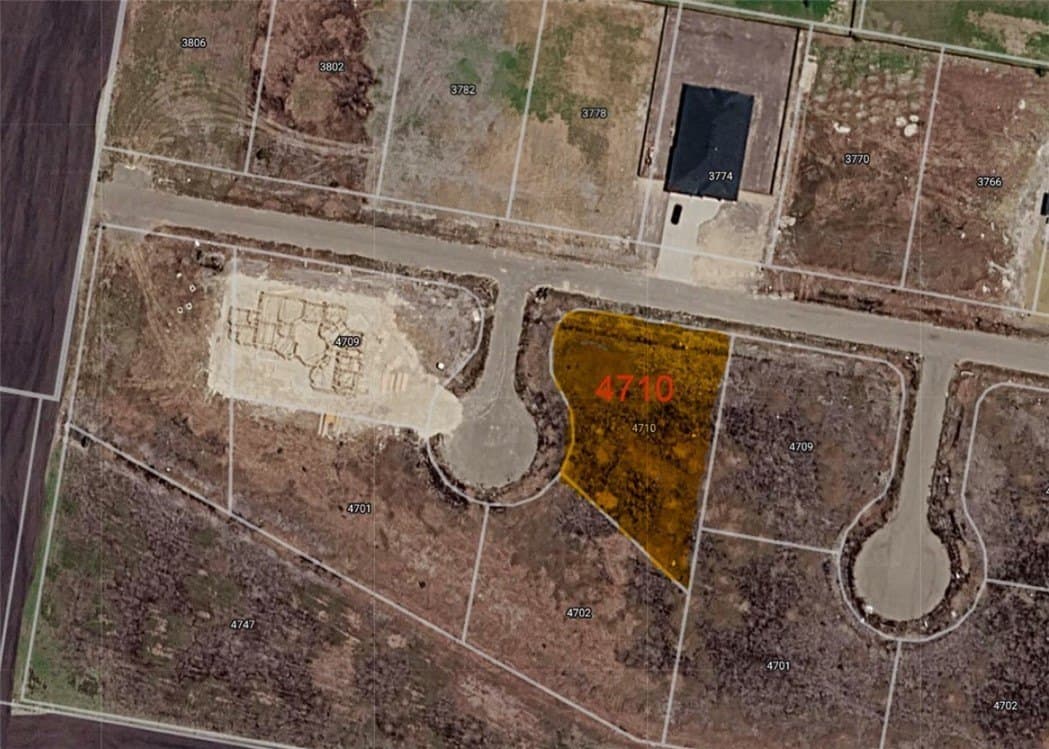 0.51 acres in Nueces County