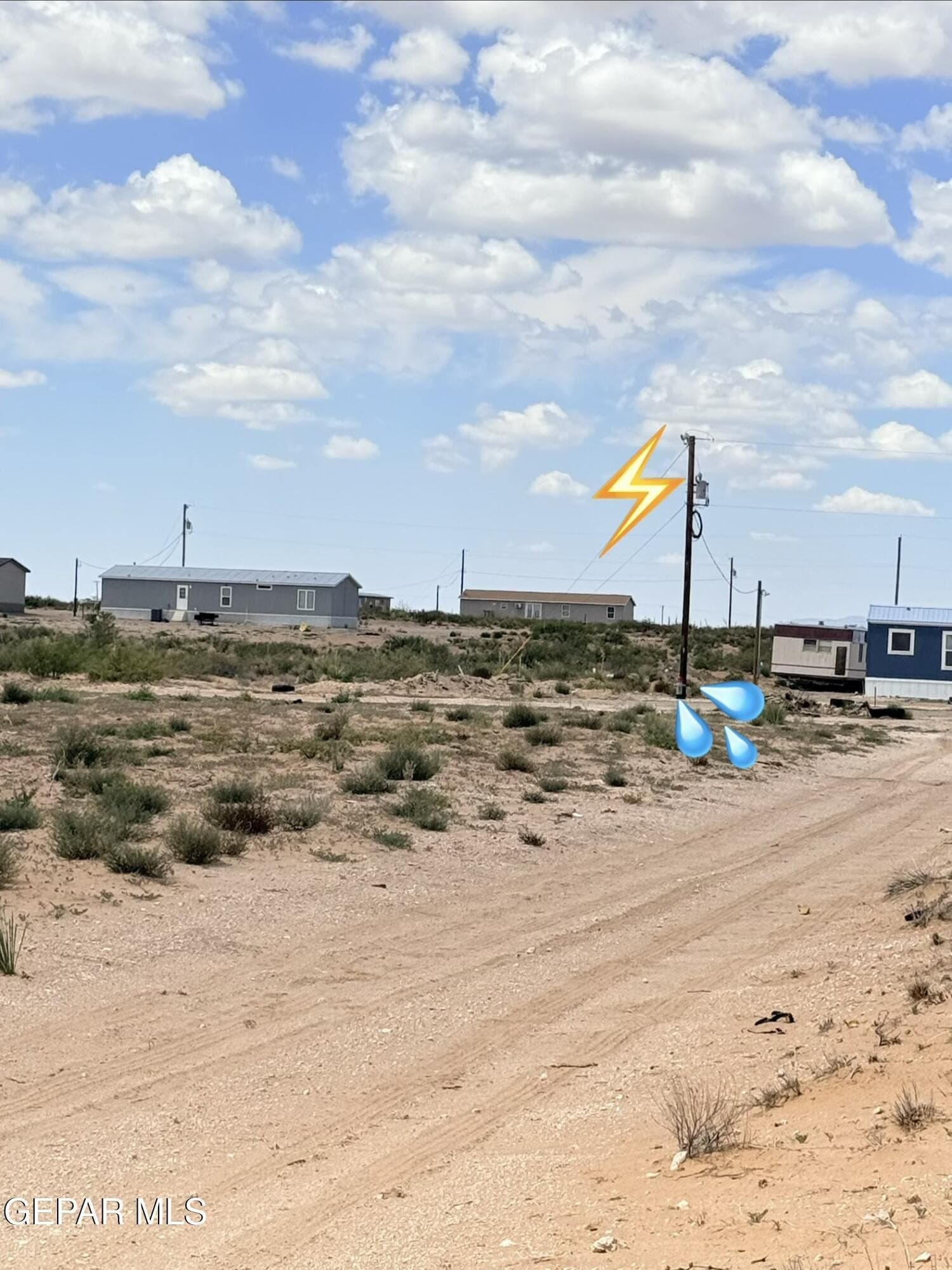 0.89 acres in El Paso County - photo 4