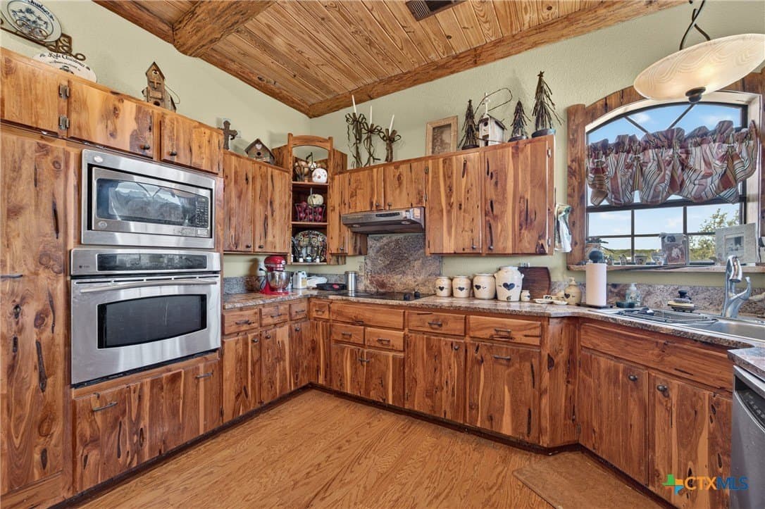 204.23 acres in Bell County - photo 25