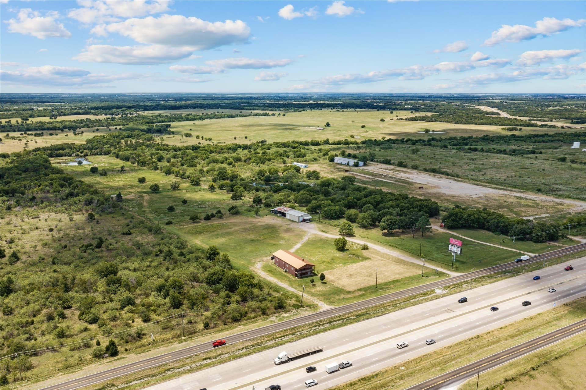 20.81 acres in Navarro County - photo 14
