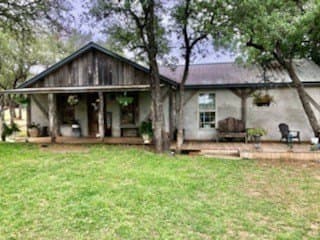 9.8 acres in Gillespie County gallery image 2