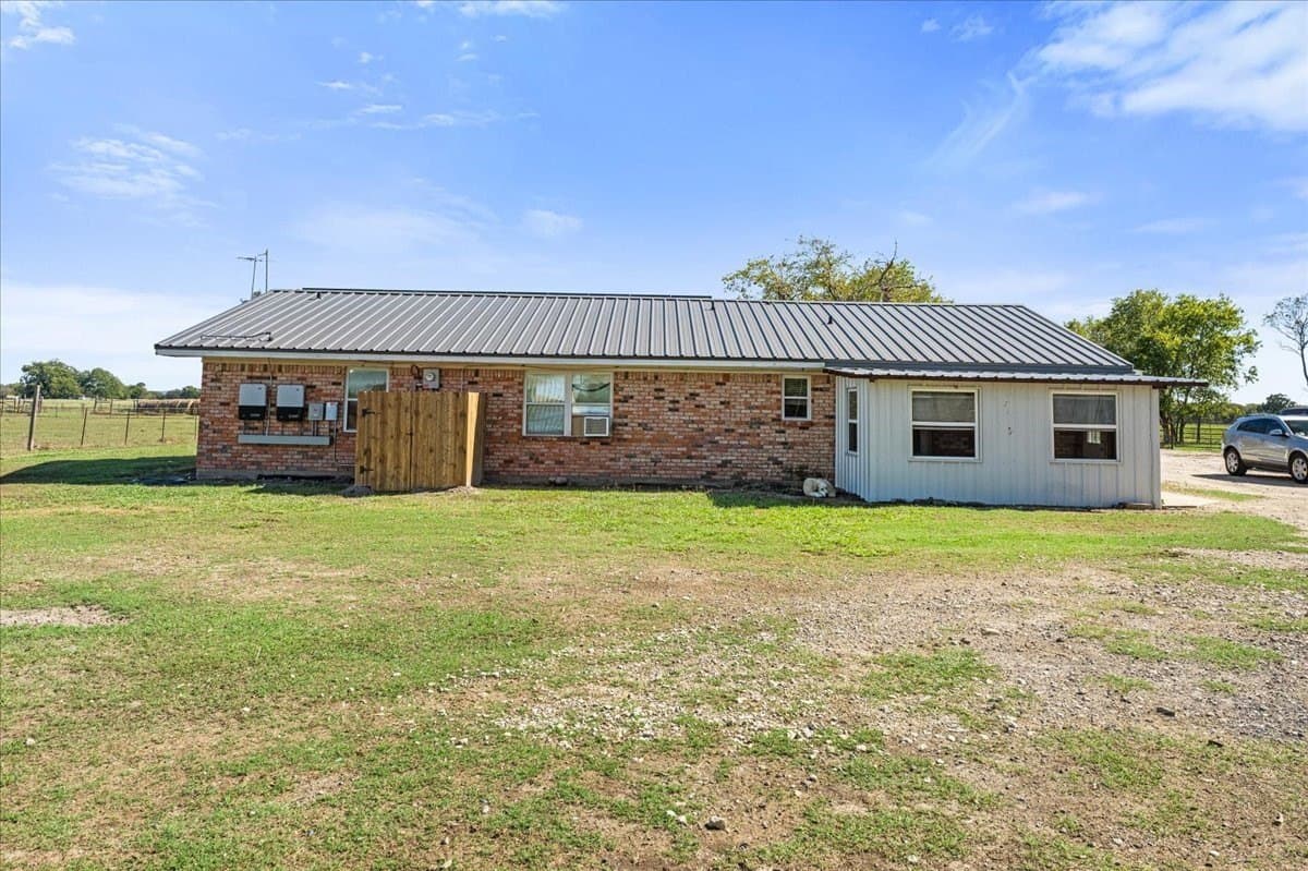 27.67 acres in Navarro County - photo 7
