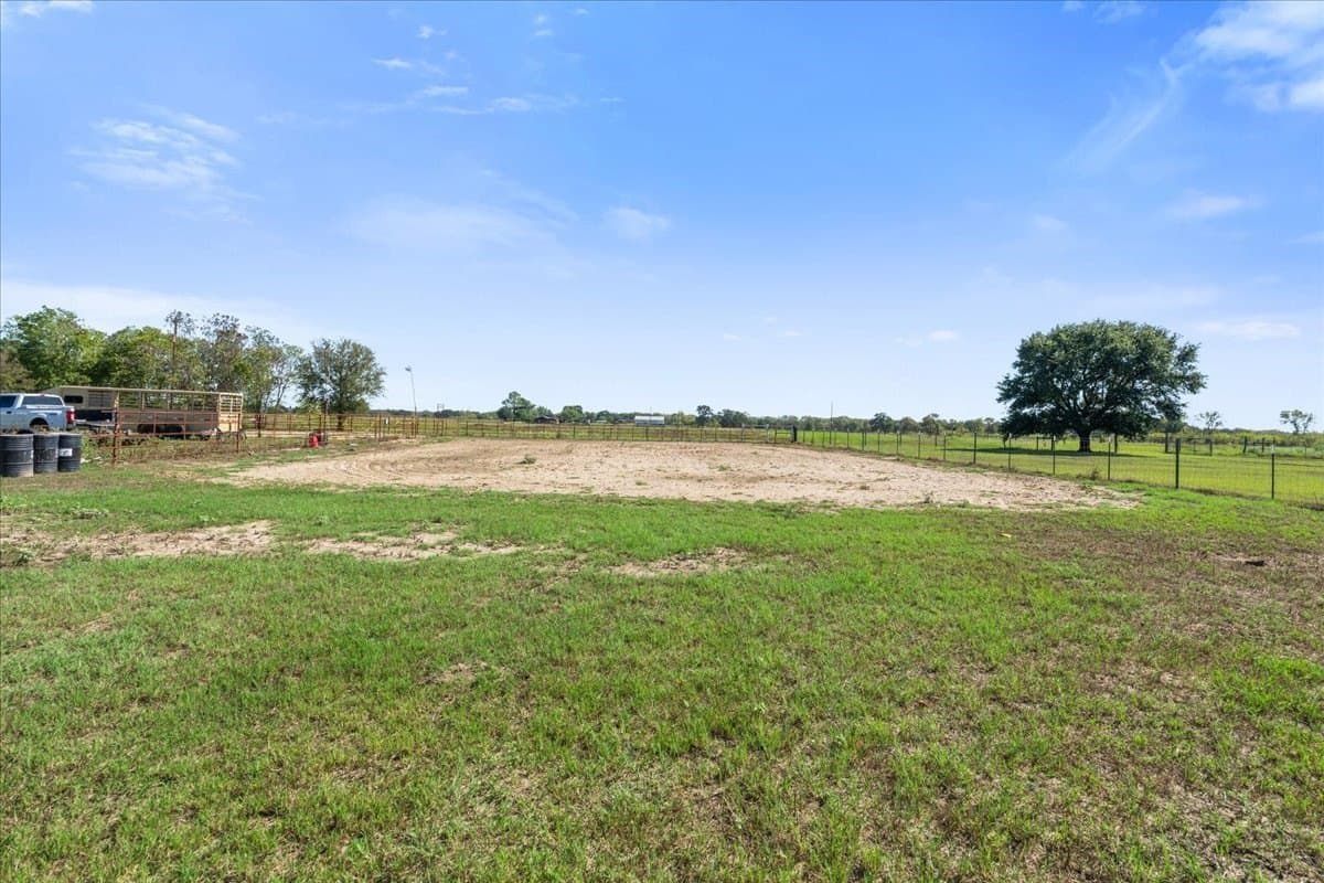 27.67 acres in Navarro County - photo 8