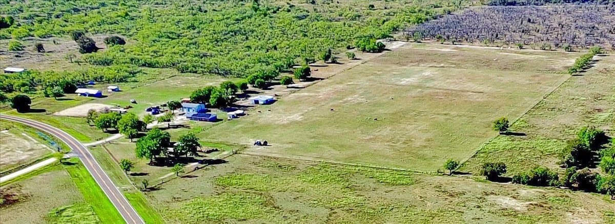 27.67 acres in Navarro County - photo 3
