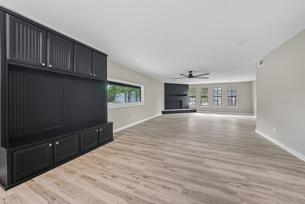 8.14 acres in Henderson County gallery image 3