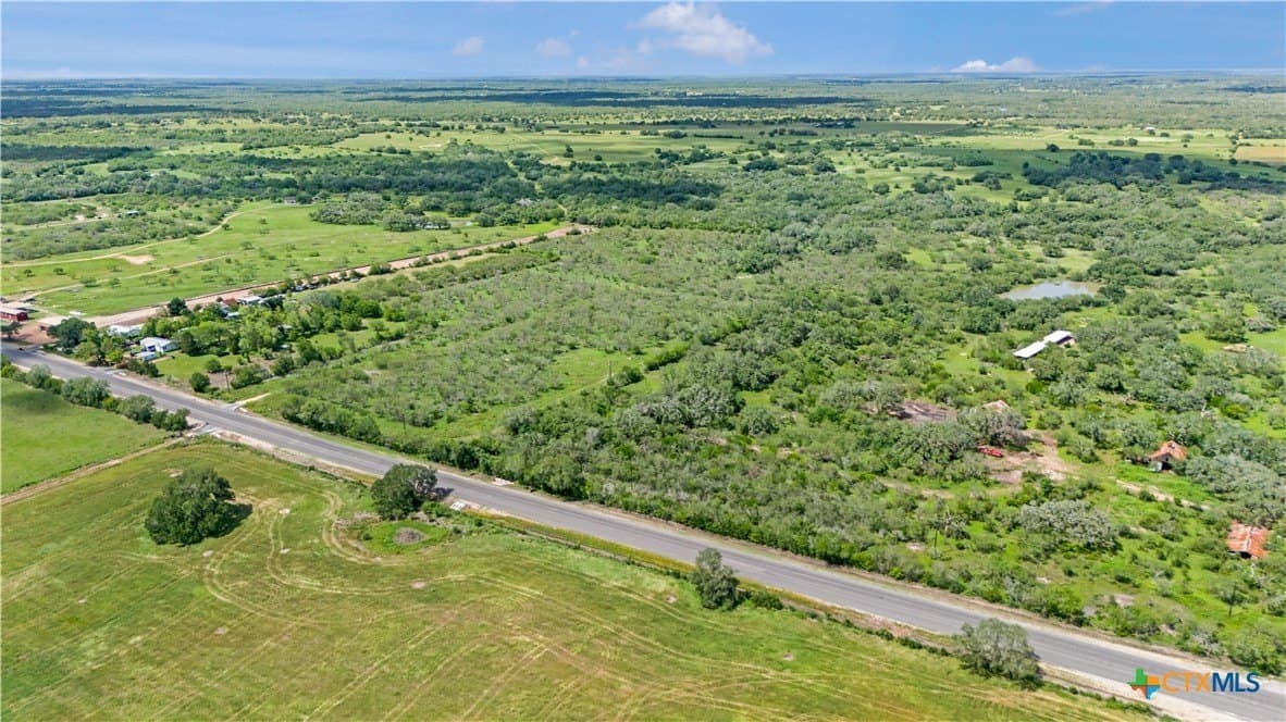 23.88 acres in Victoria County - photo 16