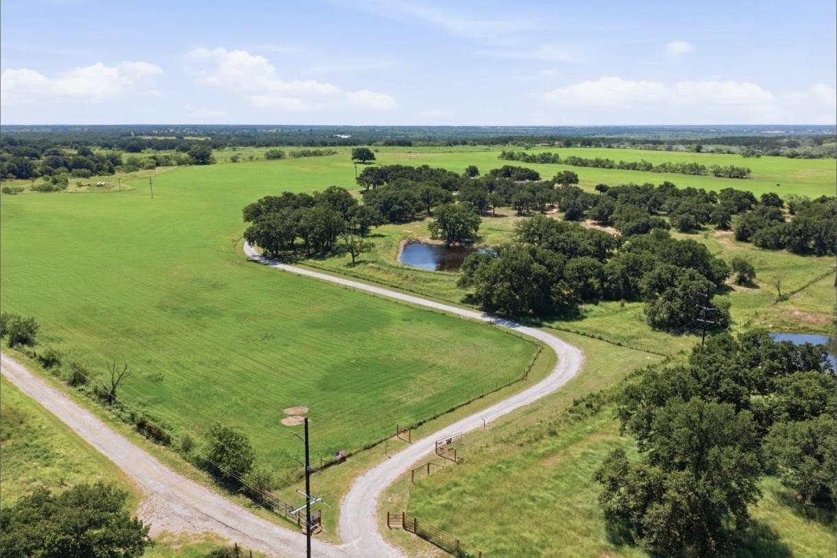 36.94 acres in Eastland County - photo 13