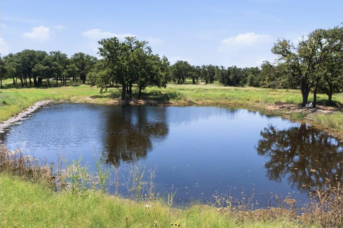 36.94 acres in Eastland County - photo 3