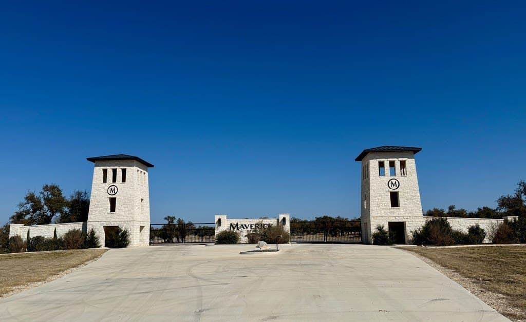 5.11 acres in Gillespie County gallery image 2