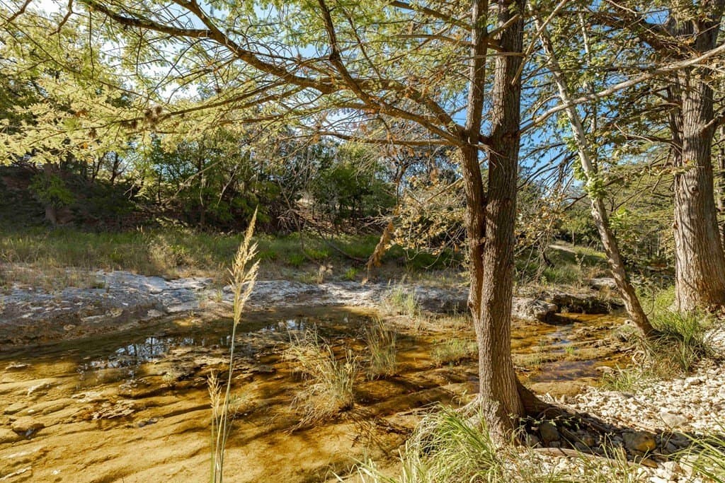 7.01 acres in Kerr County gallery image 3