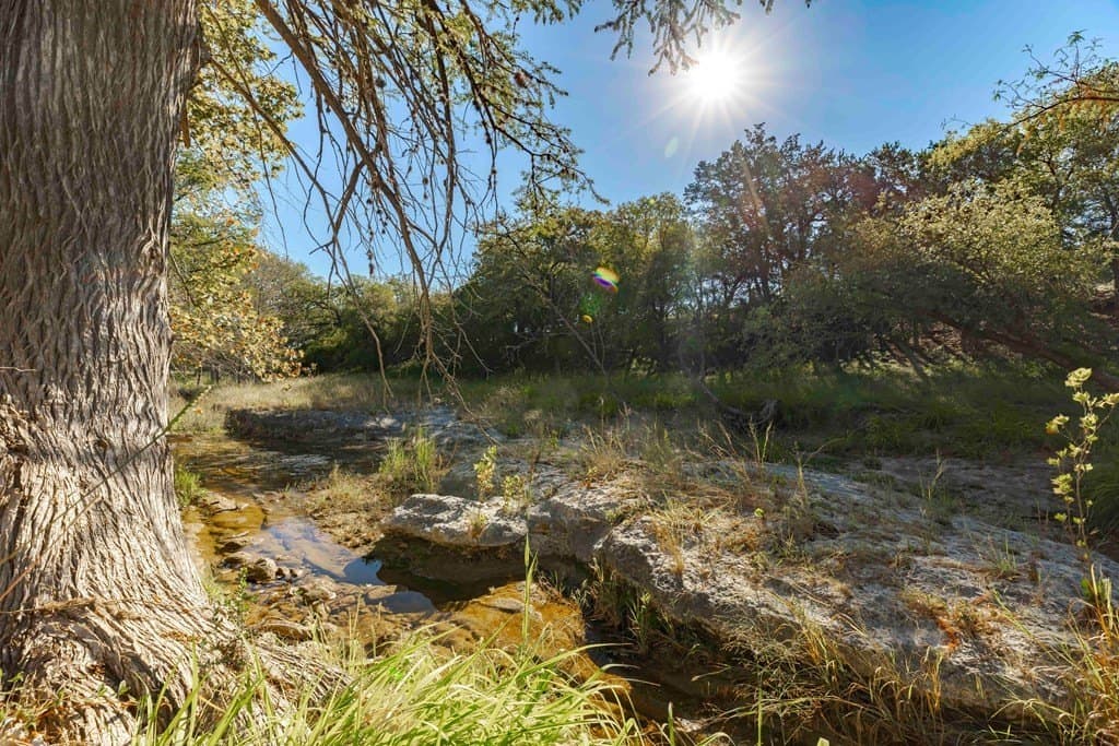 7.01 acres in Kerr County - photo 7