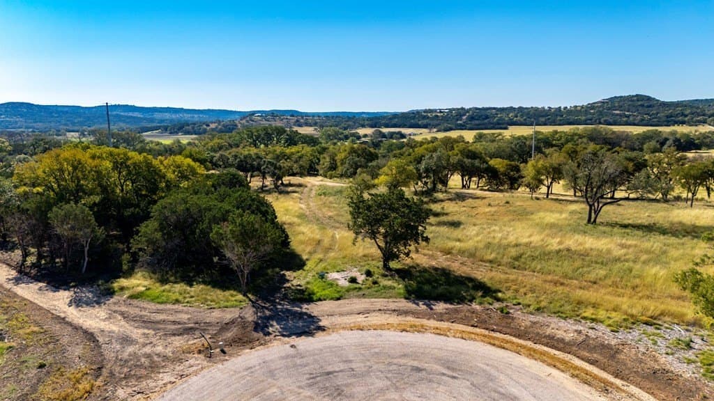 7.01 acres in Kerr County - photo 10