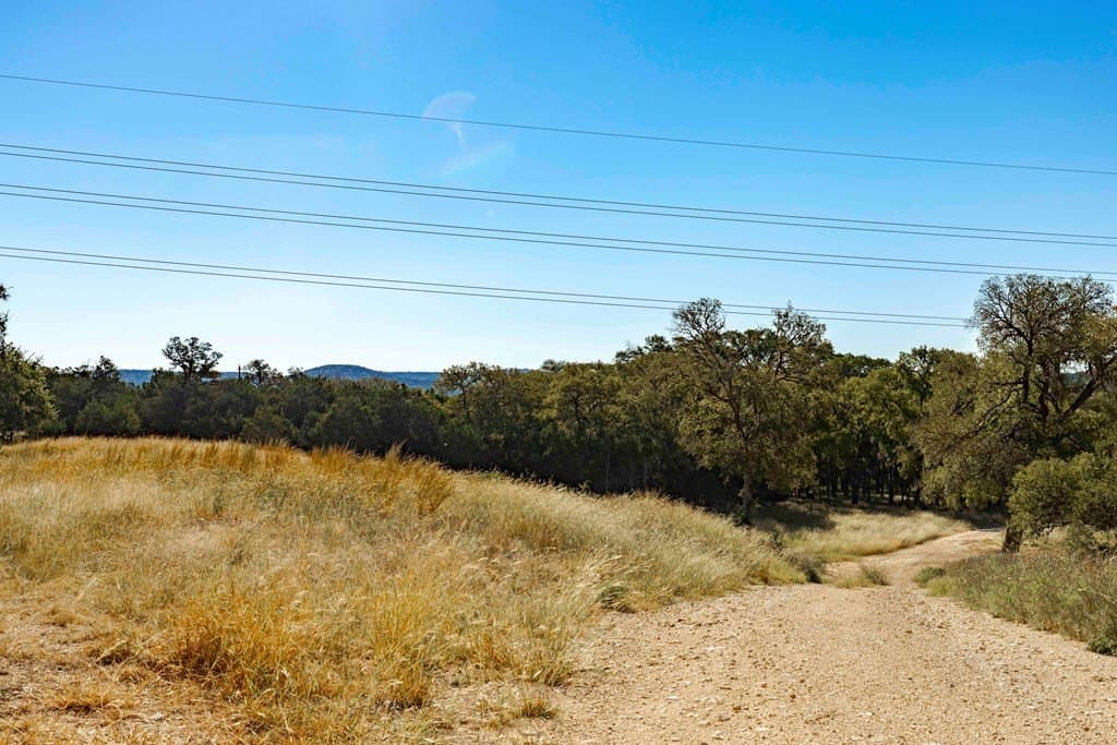 7.01 acres in Kerr County - photo 27