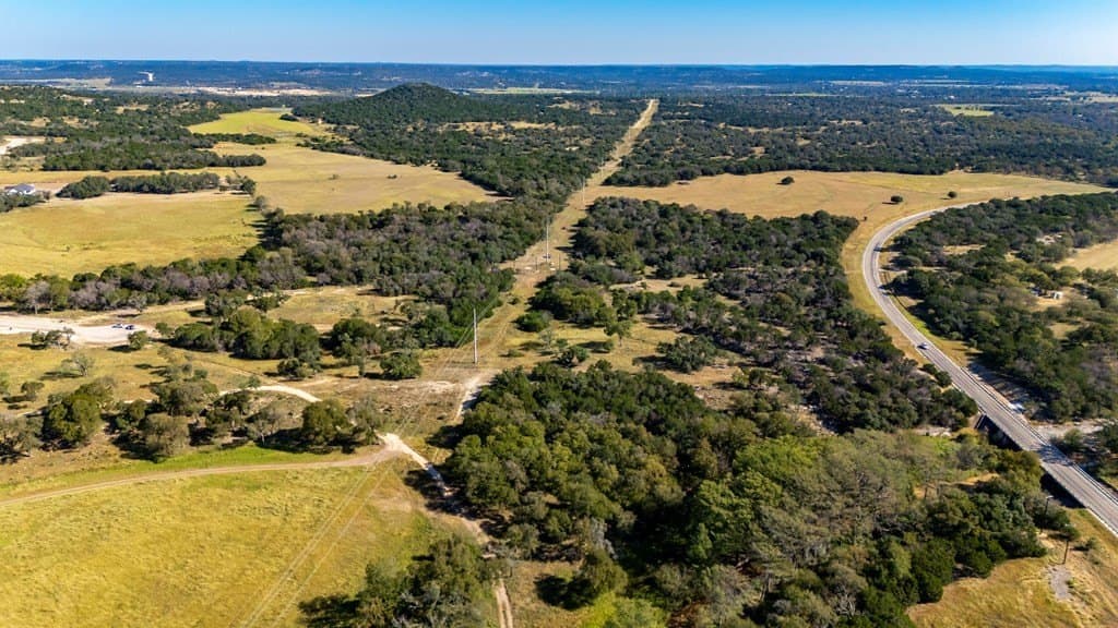 7.01 acres in Kerr County - photo 17
