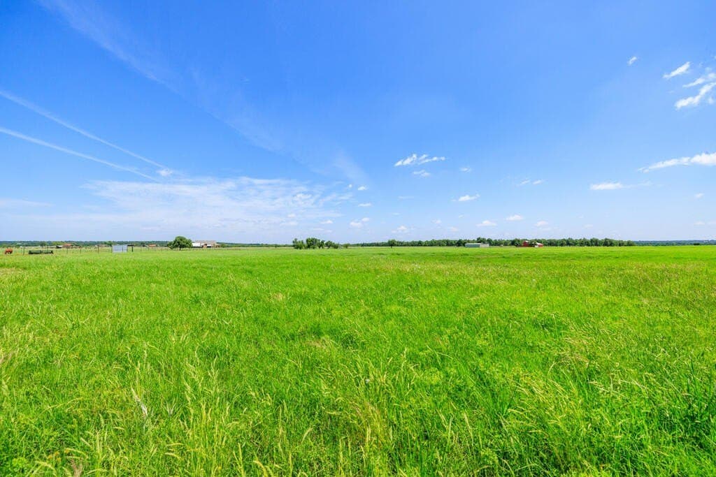 48.09 acres in Gillespie County - photo 24