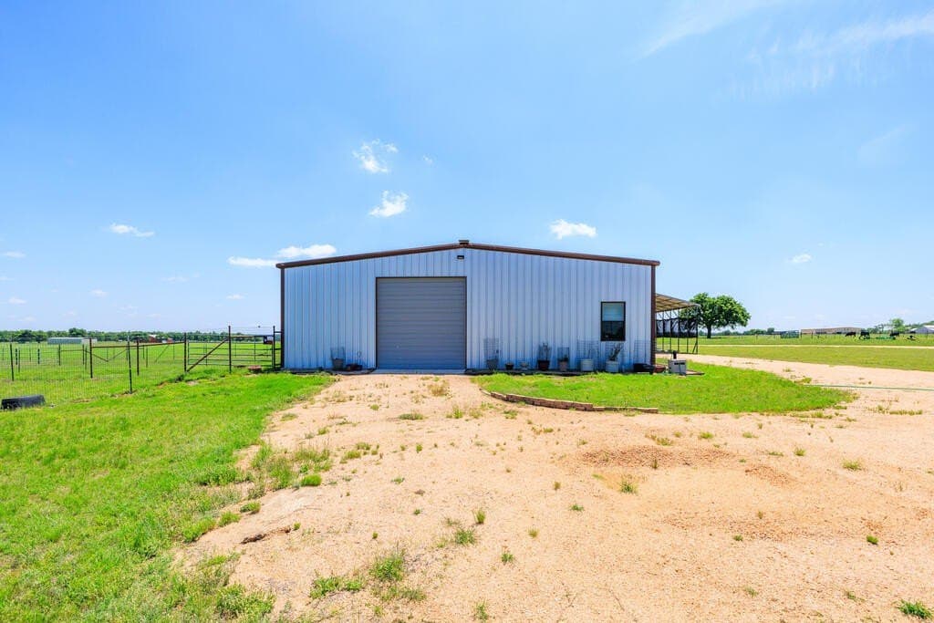 48.09 acres in Gillespie County - photo 22