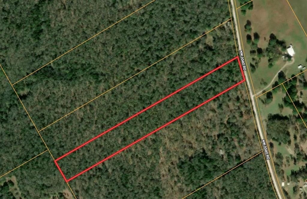 10 acres in Navarro County gallery image 2