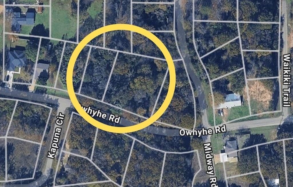 0.81 acres in Henderson County gallery image 2