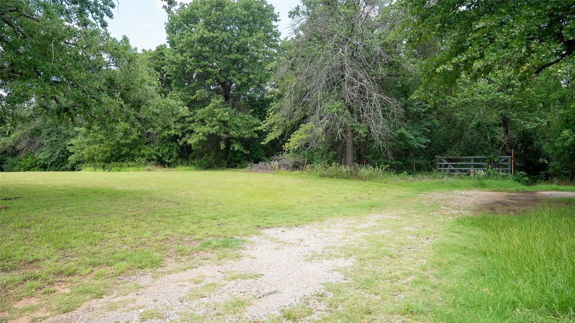 9.63 acres in Grayson County - photo 8