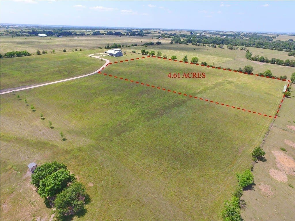 4.61 acres in Colorado County gallery image 3