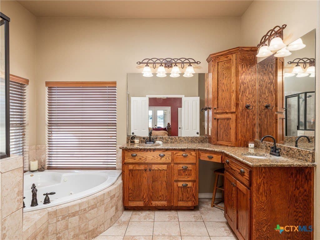 30.61 acres in Williamson County - photo 18