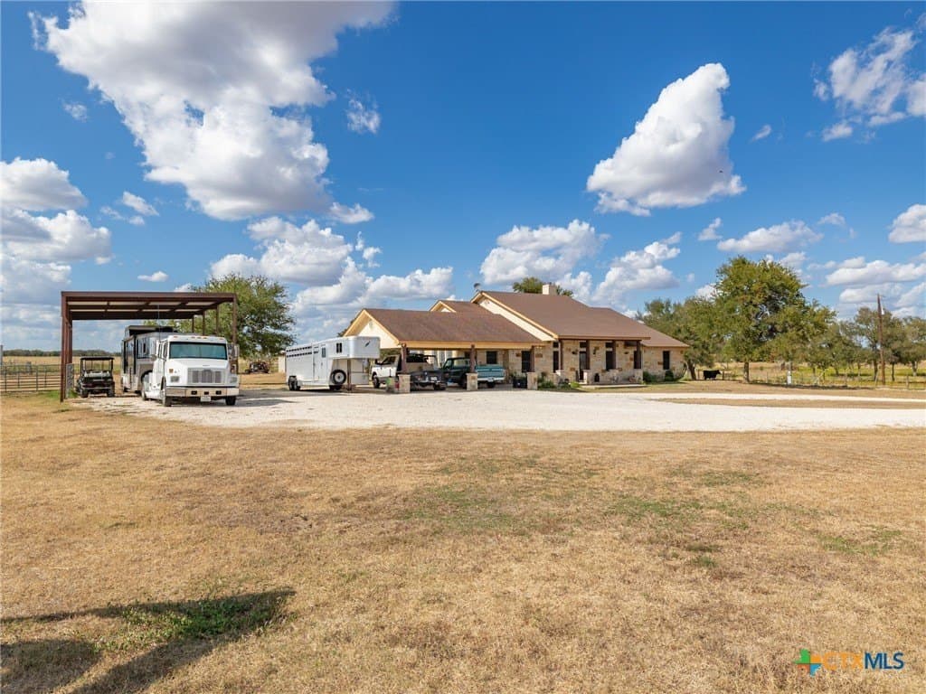 30.61 acres in Williamson County gallery image 3