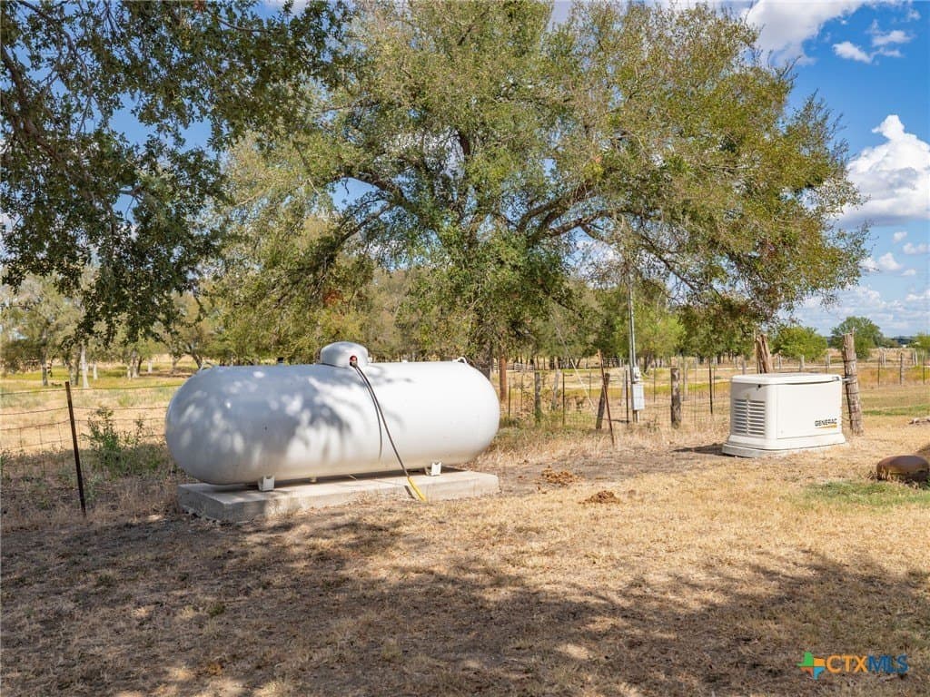 30.61 acres in Williamson County - photo 48