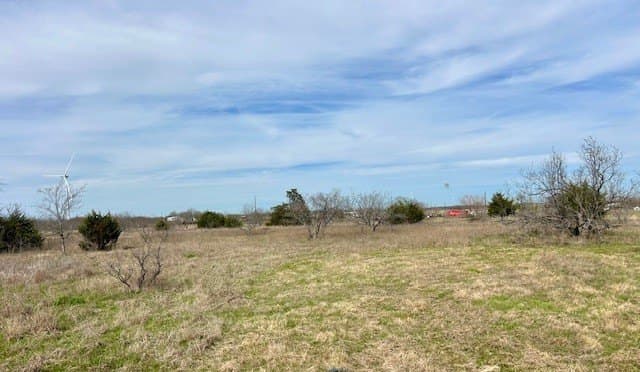 4.95 acres in Navarro County - photo 10