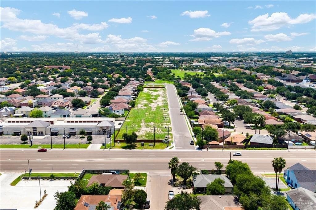 0.07 acres in Hidalgo County - photo 6