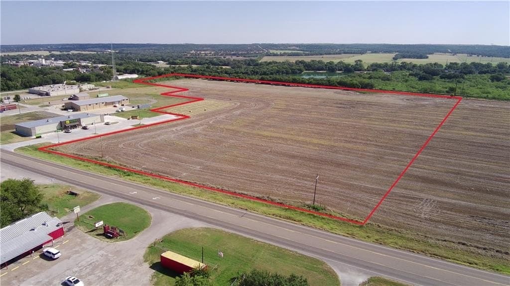 26 acres in McLennan County gallery image 2