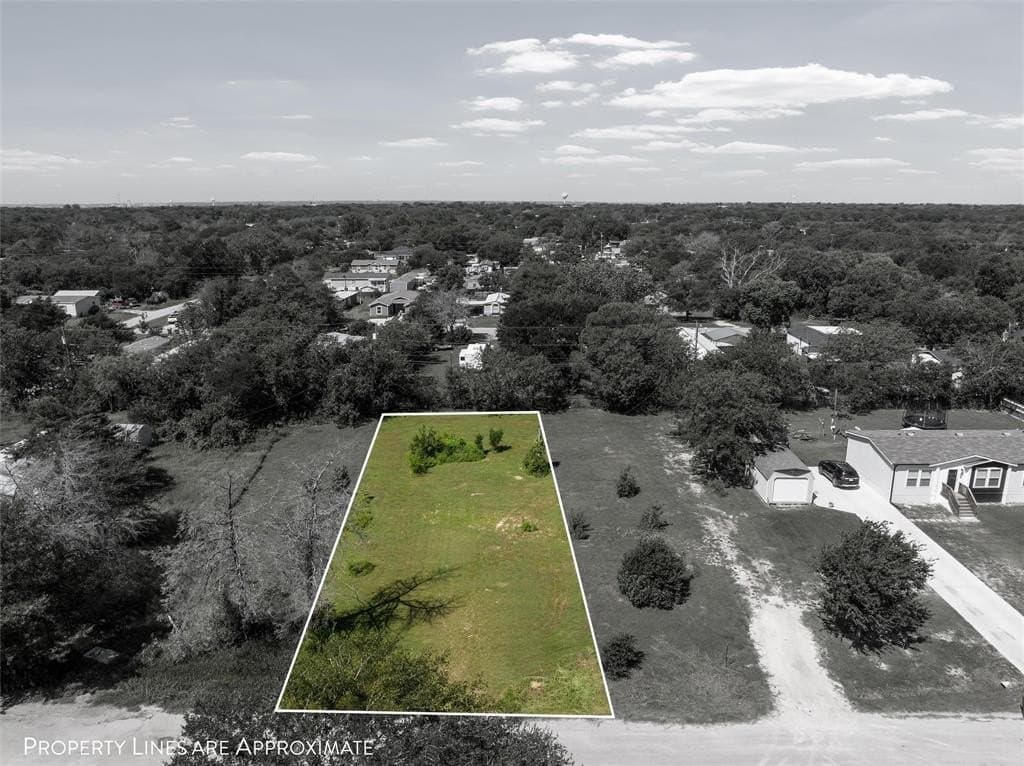 0.21 acres in McLennan County gallery image 4