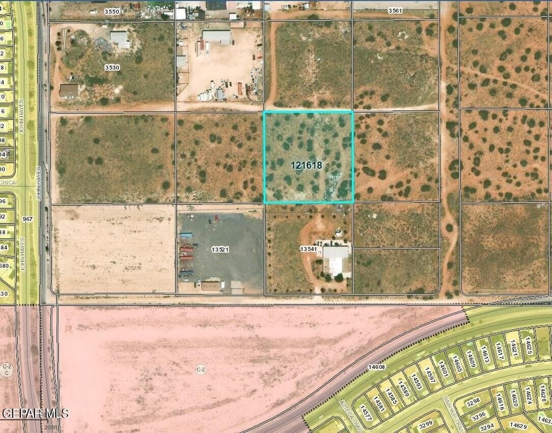 2 acres in El Paso County gallery image 2