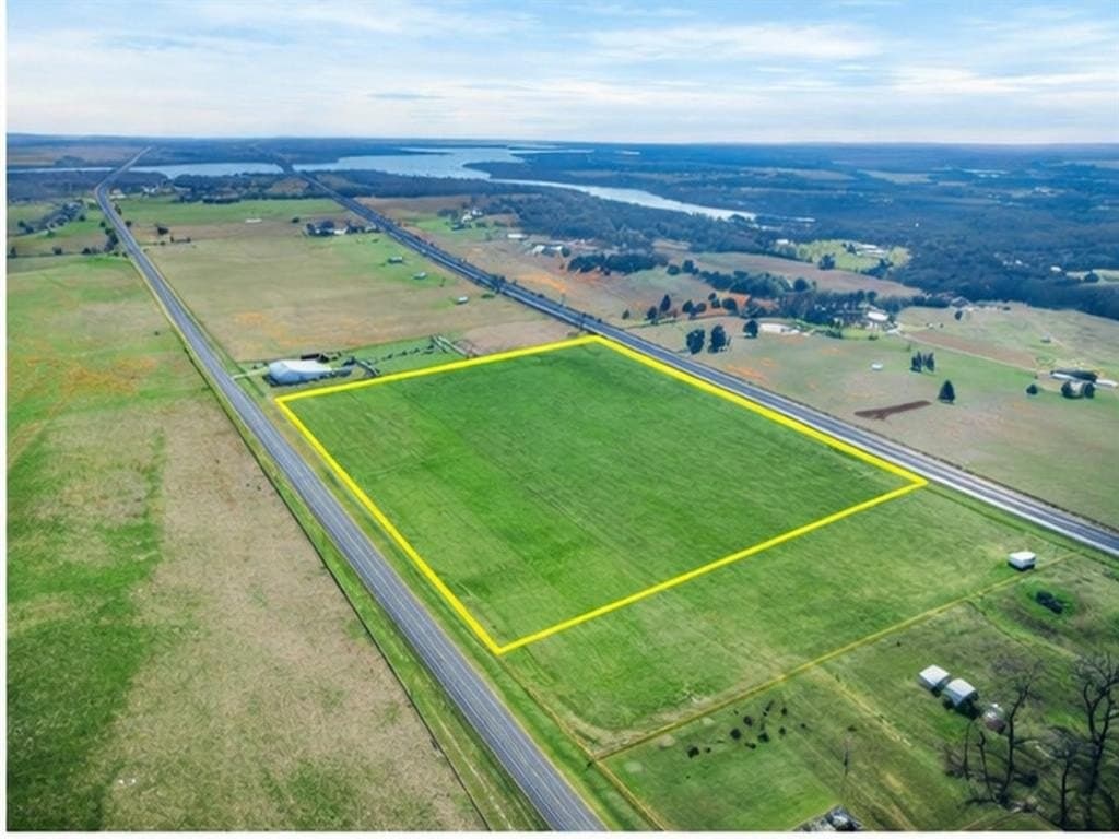 18.5 acres in Grayson County gallery image 2