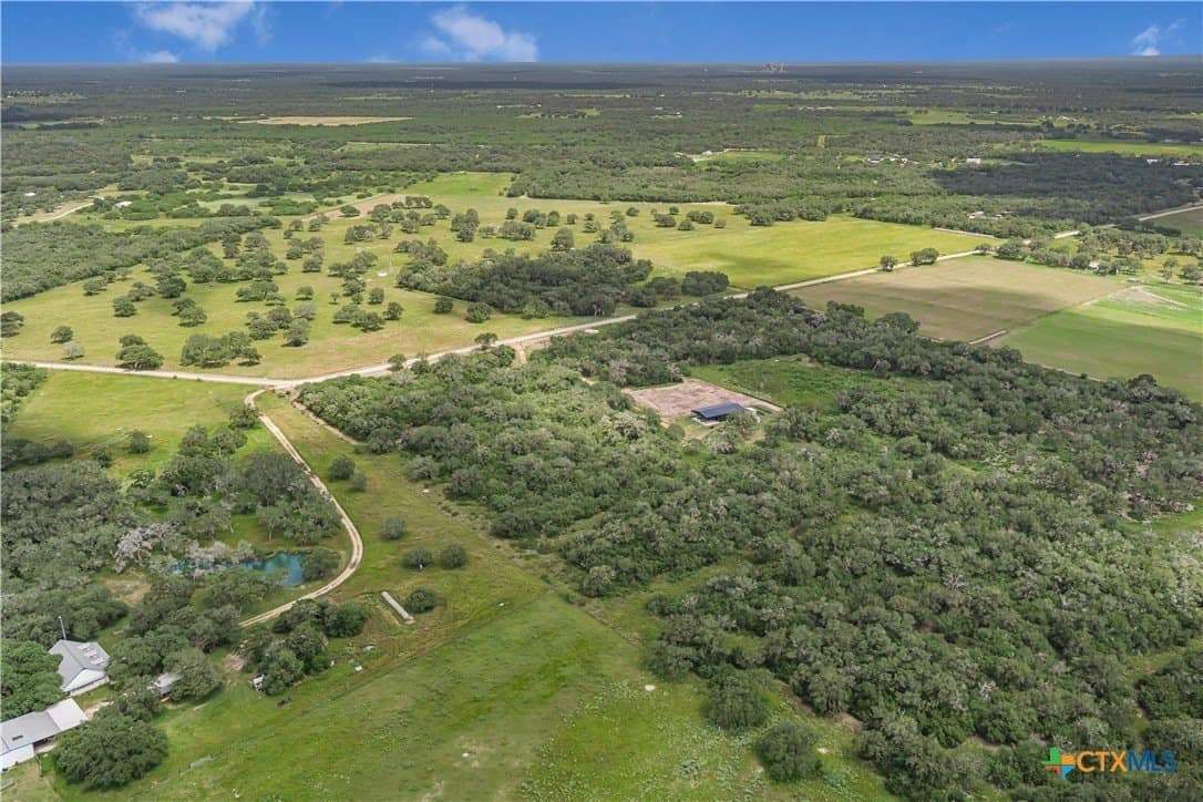 10.7 acres in Goliad County - photo 17