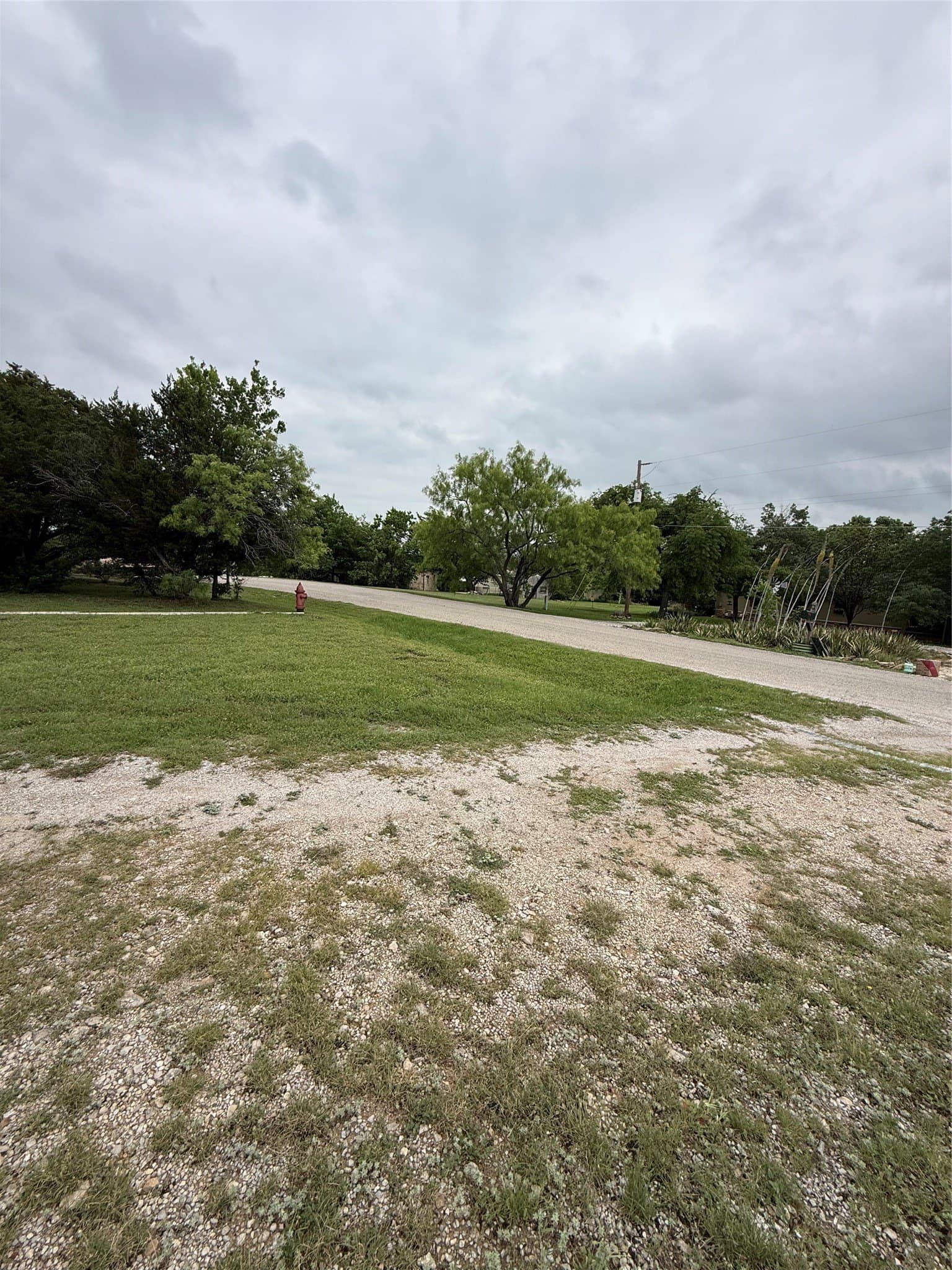 0.55 acres in Hood County gallery image 4