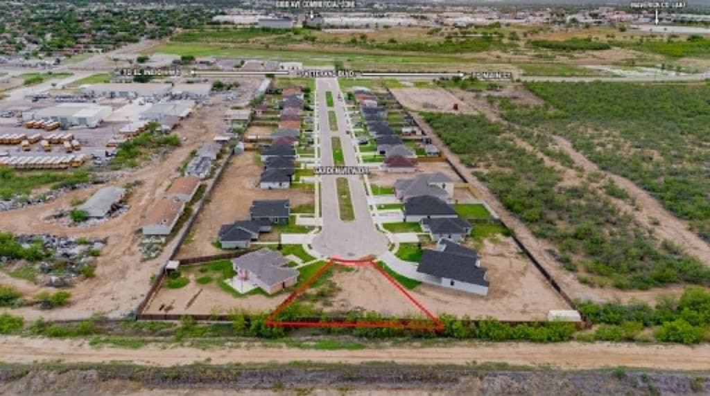 0.19 acres in Maverick County - photo 10