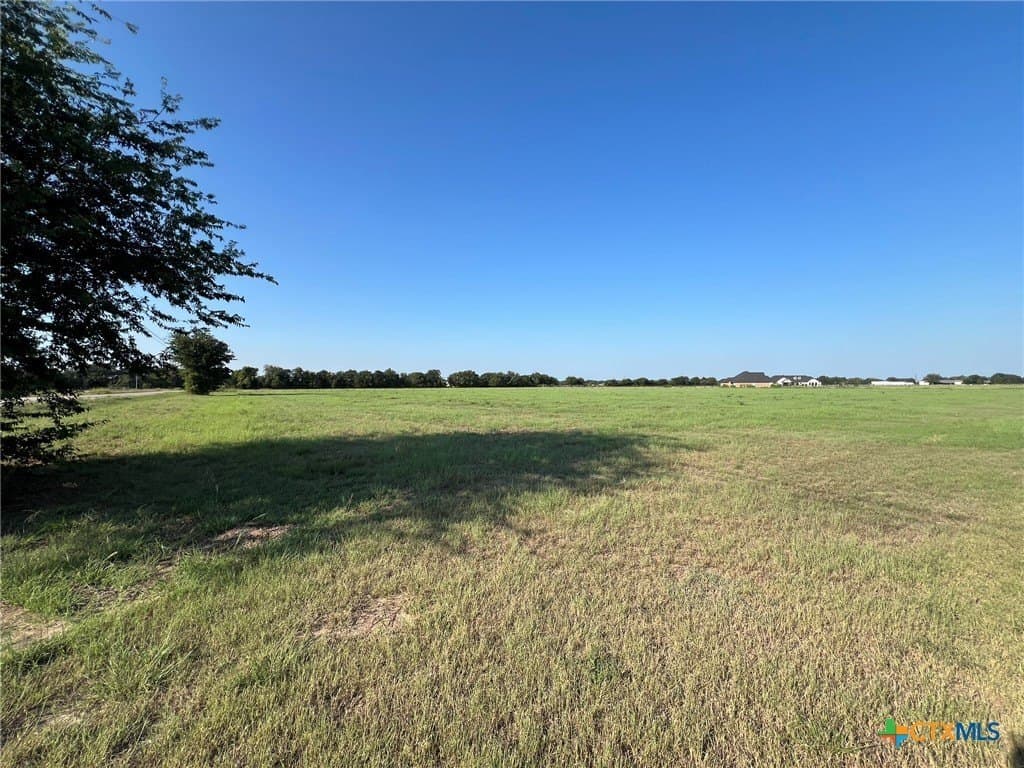5.6 acres in Bell County - photo 2