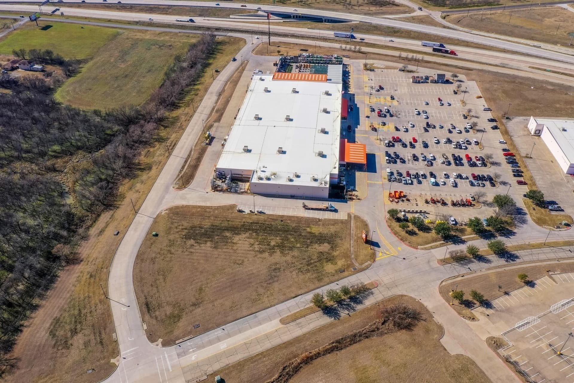 1.37 acres in Navarro County - photo 5
