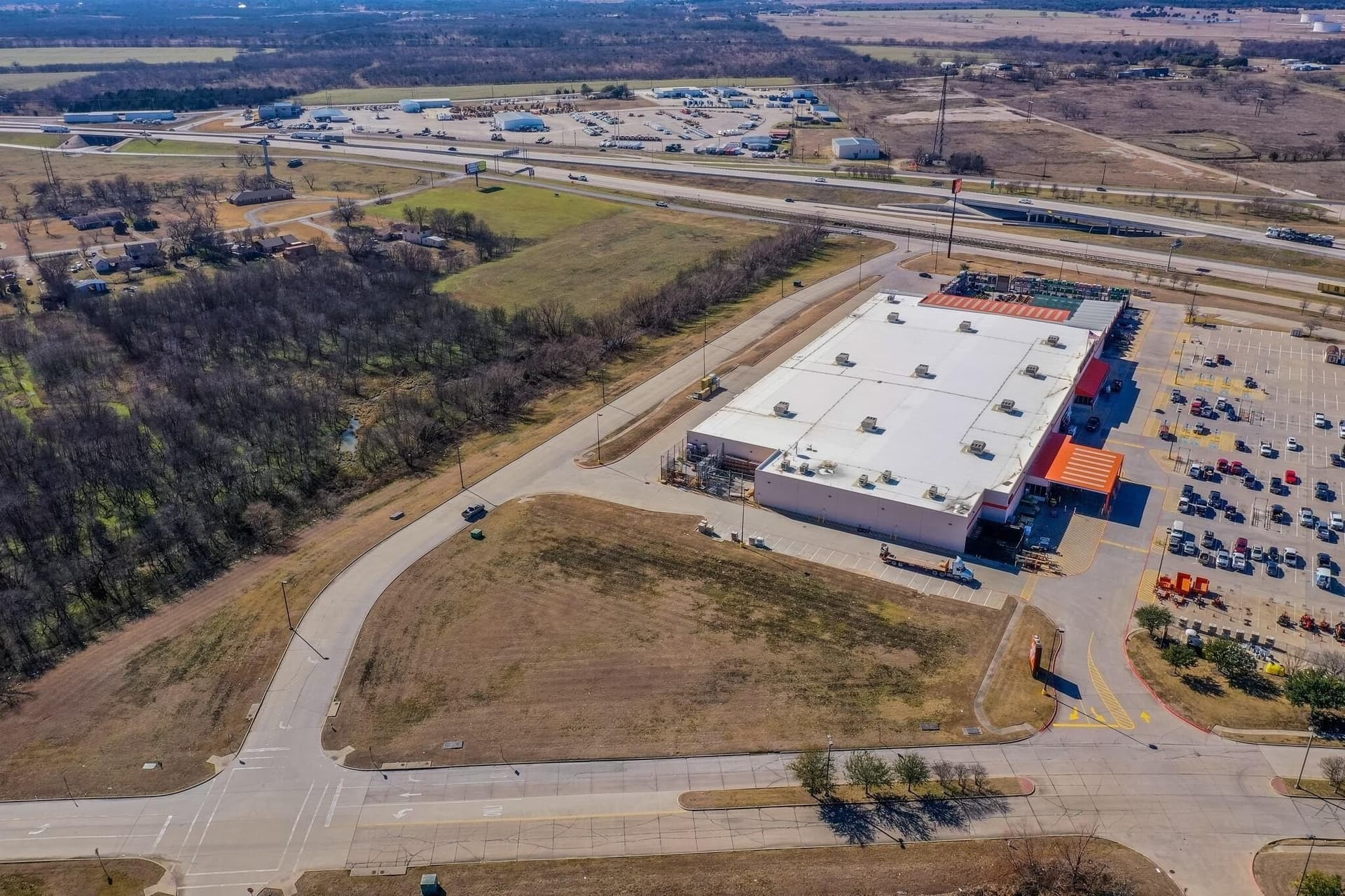 1.37 acres in Navarro County - photo 8