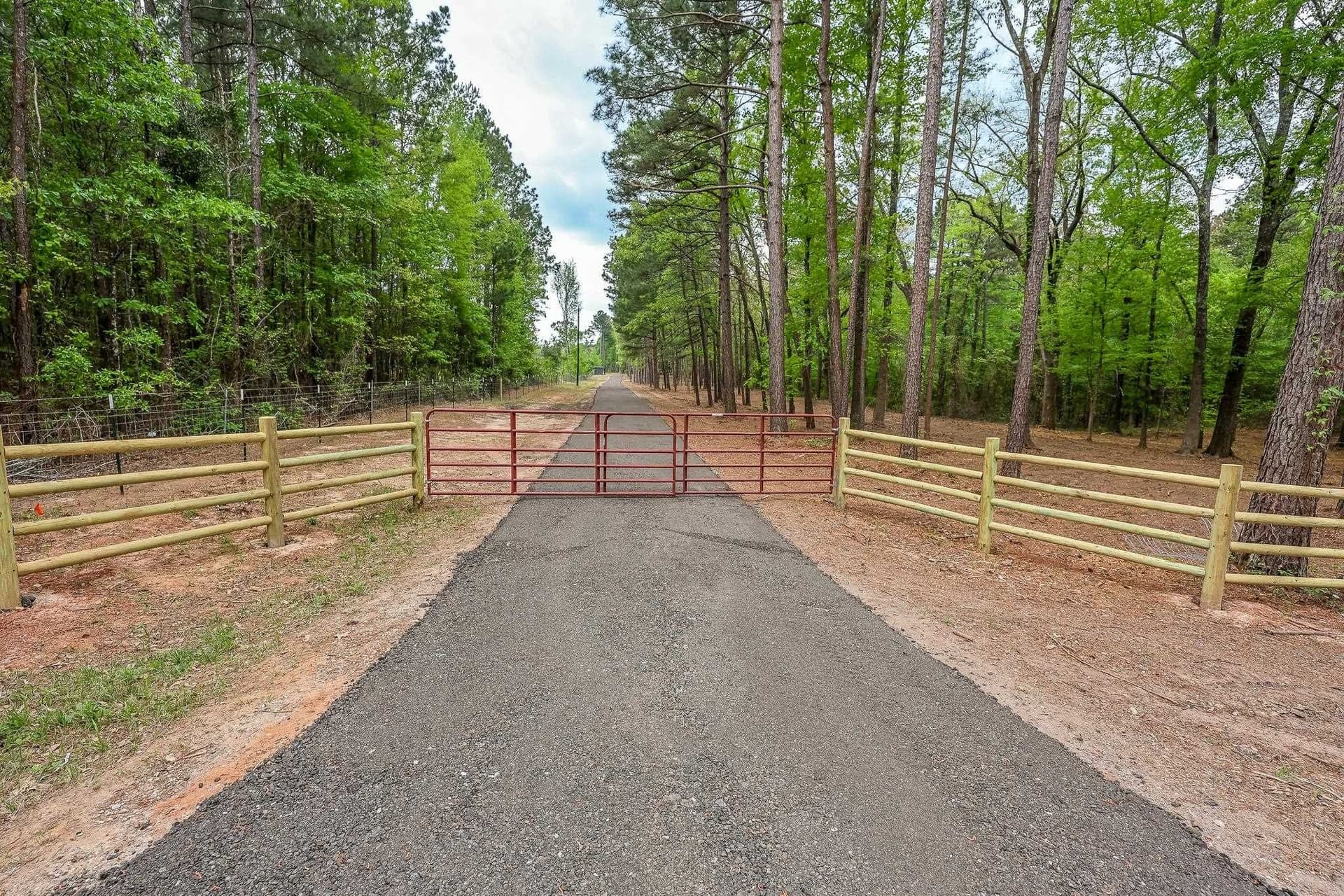 50.25 acres in Upshur County