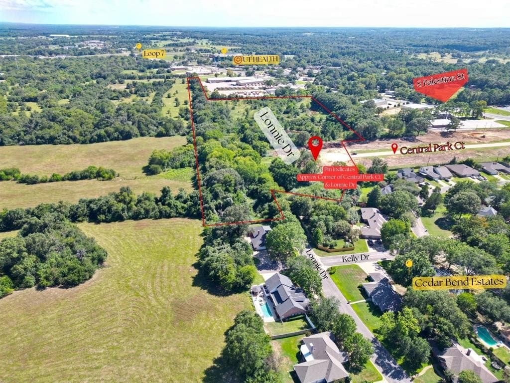 17.39 acres in Henderson County featured view