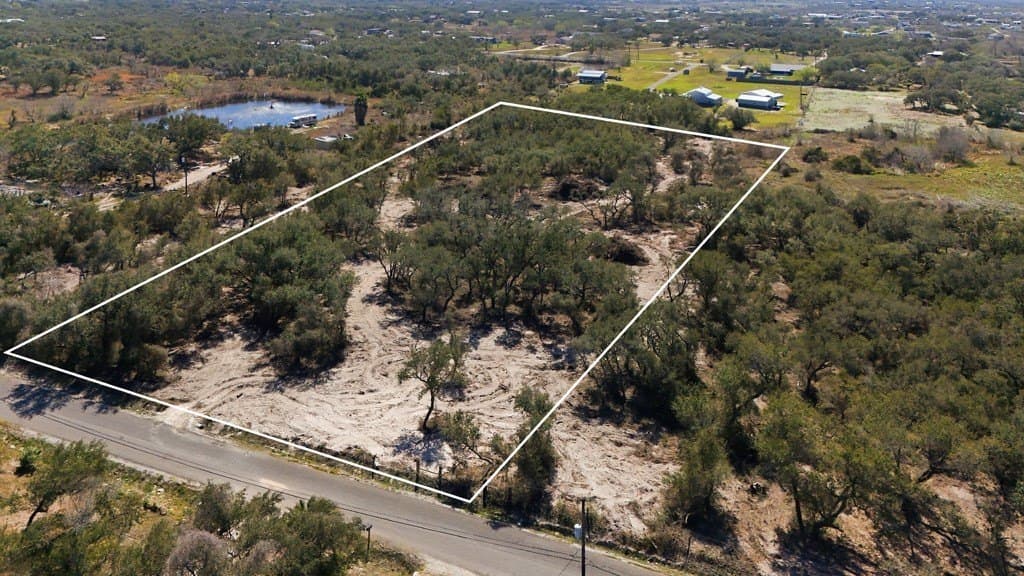 5 acres in Aransas County gallery image 2