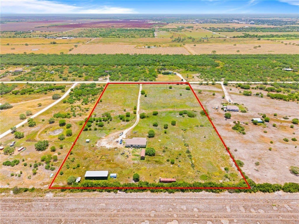 10.01 acres in Jim Wells County featured view