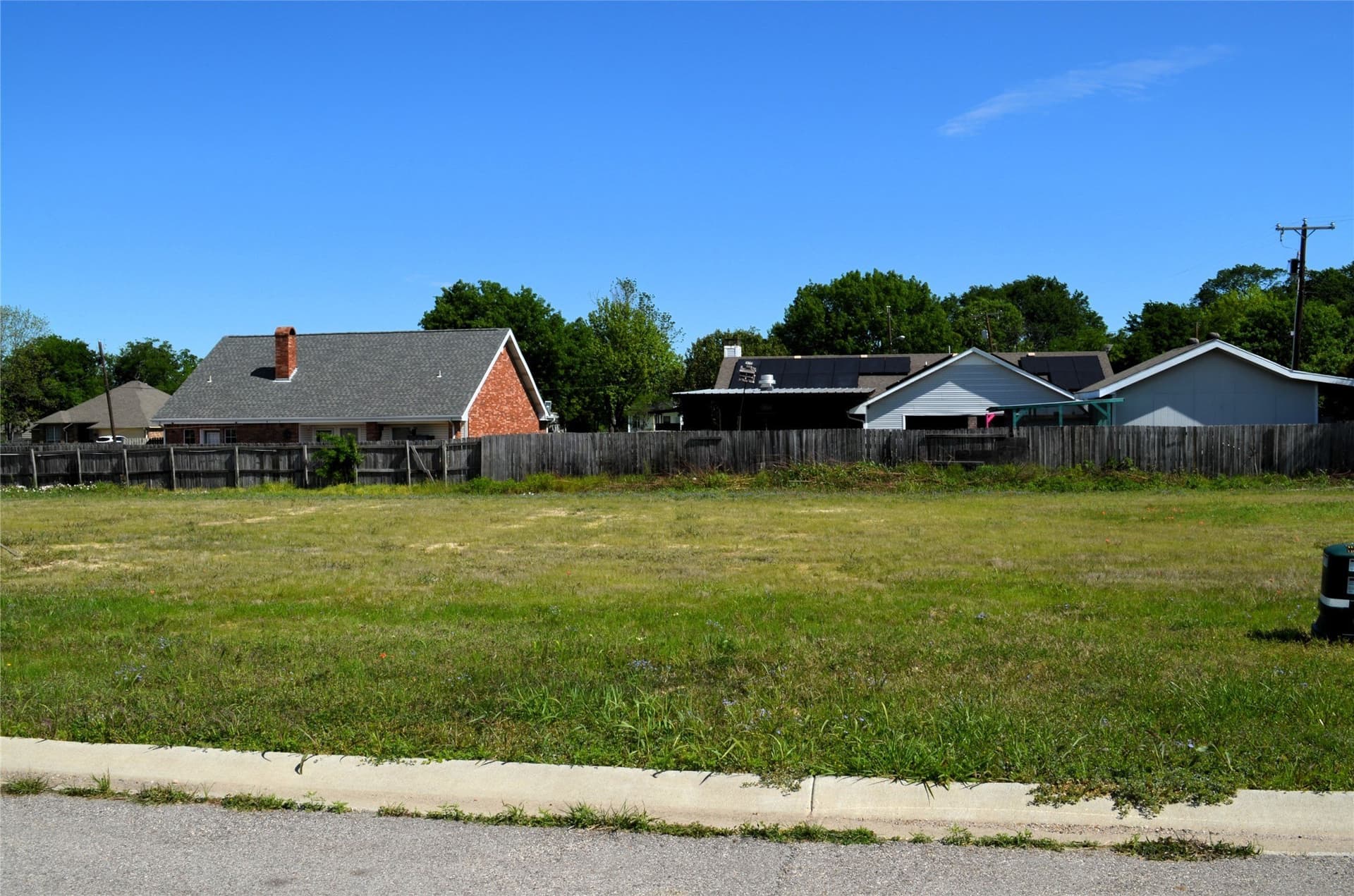 0.16 acres in Kaufman County gallery image 2