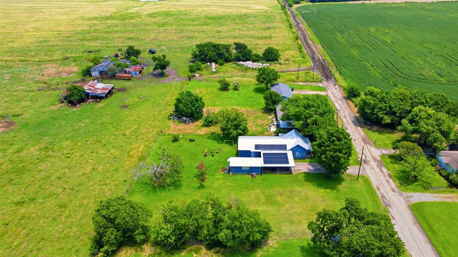 0.33 acres in Hunt County - photo 9