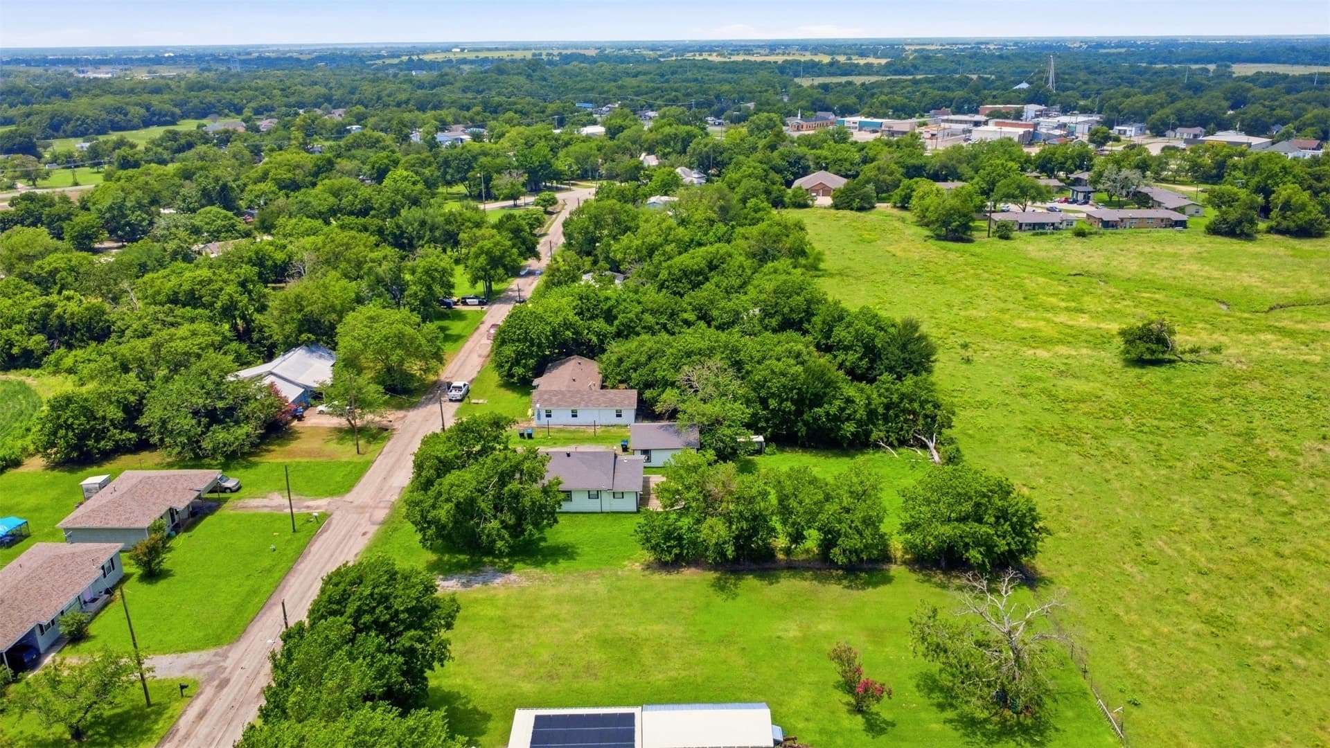 0.33 acres in Hunt County - photo 8