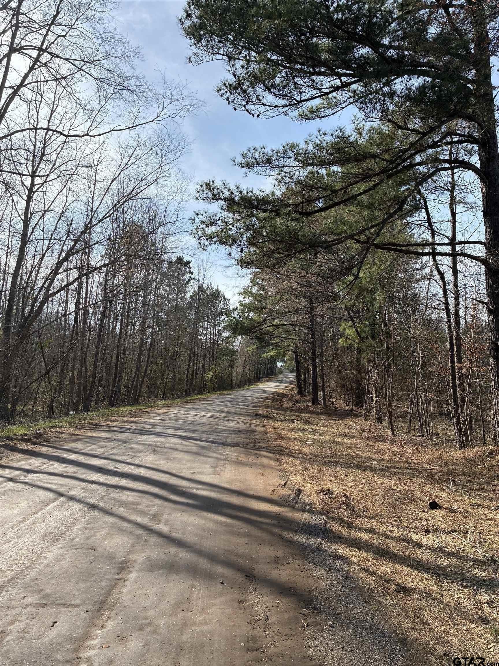 11 acres in Smith County