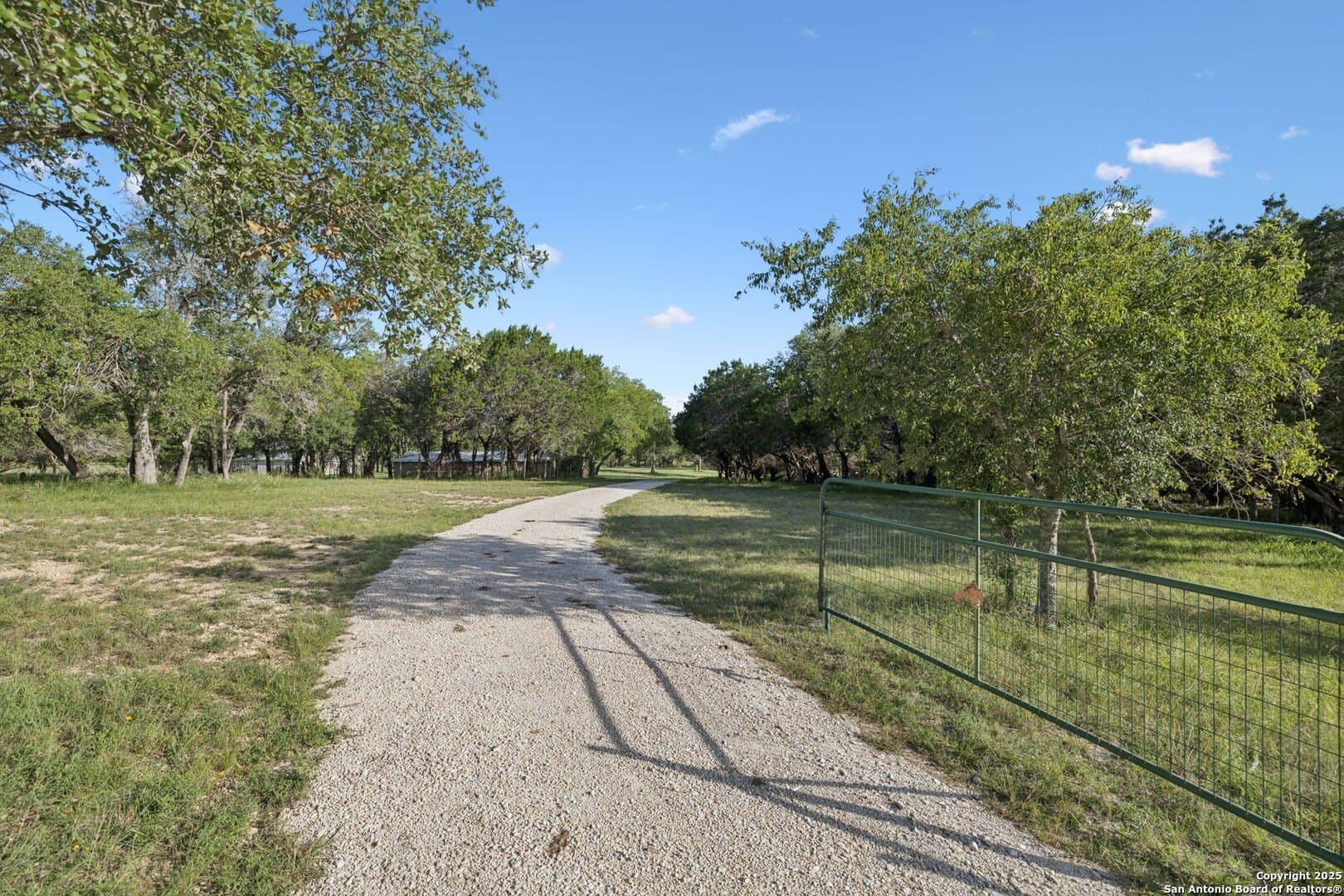 38.62 acres in Kerr County gallery image 4