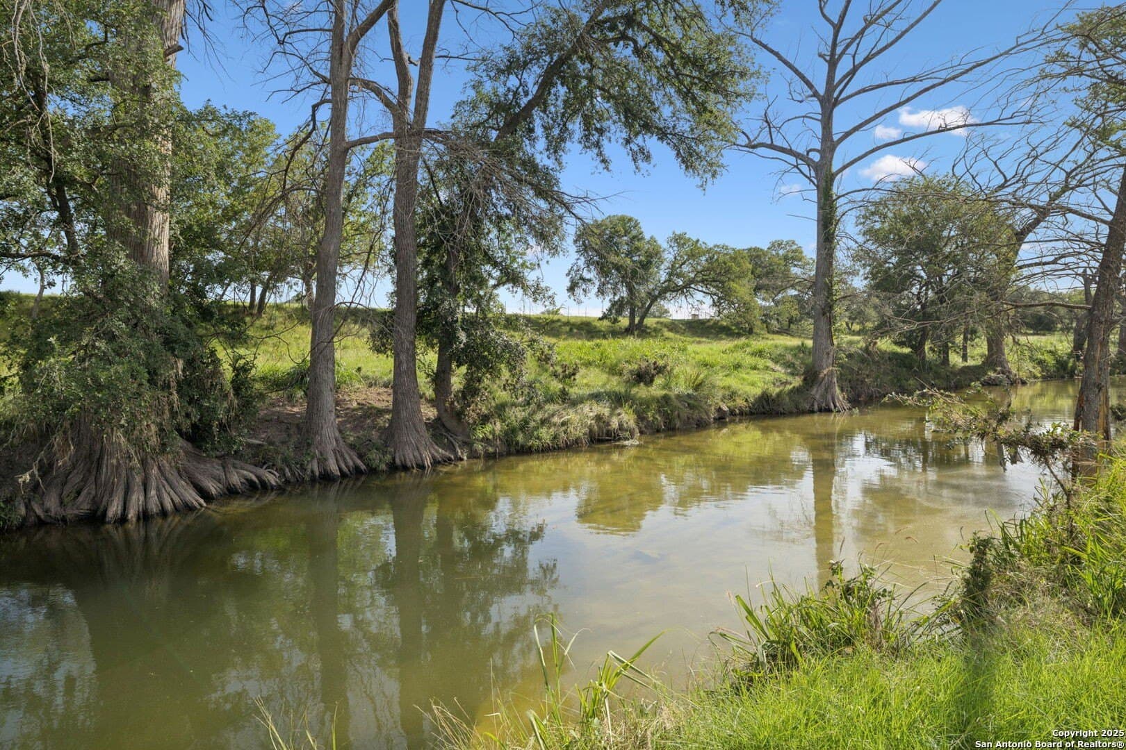 38.62 acres in Kerr County gallery image 2