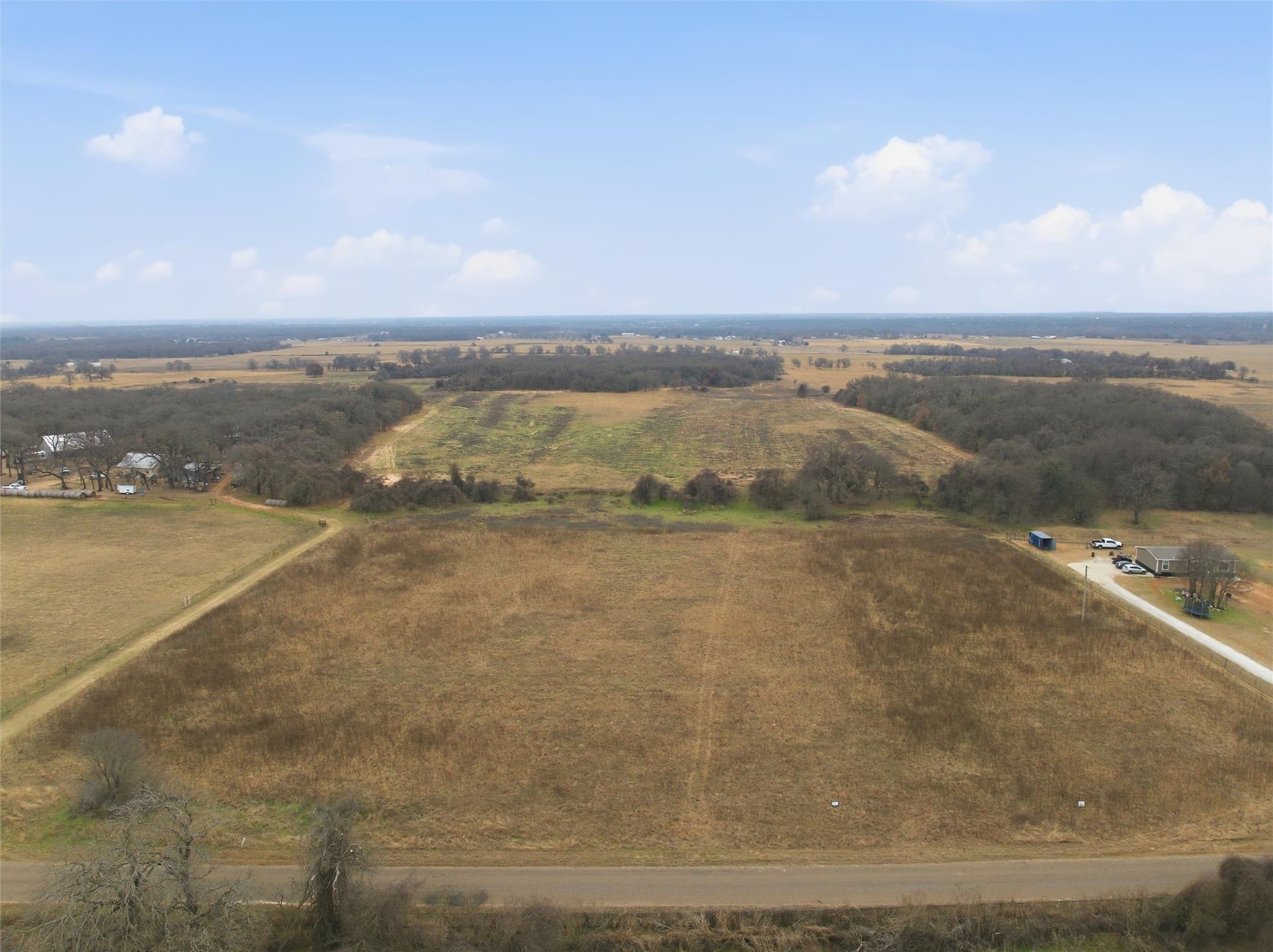 1 acres in McLennan County - photo 2